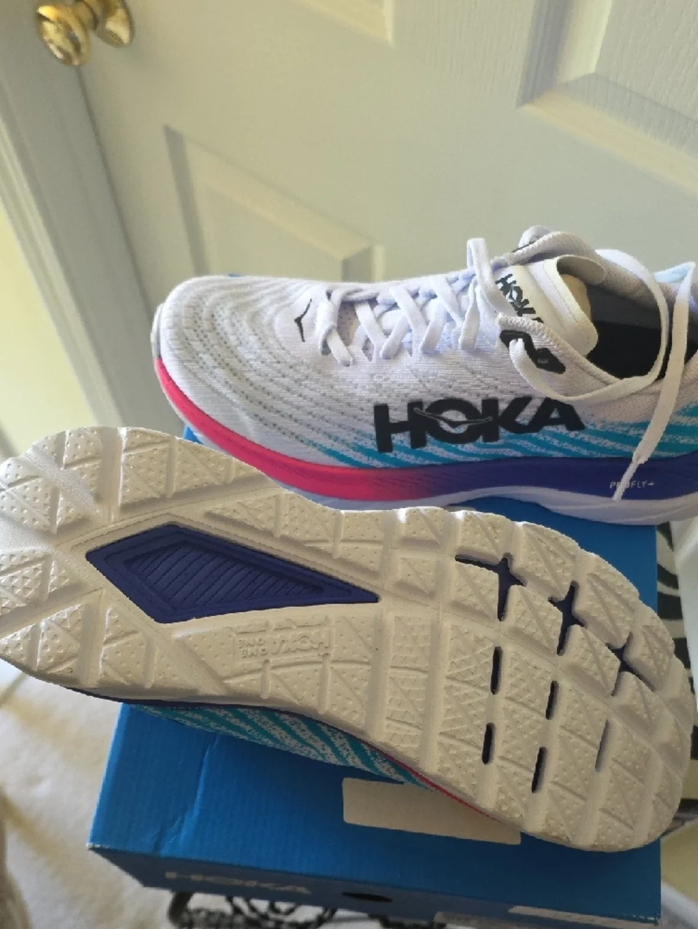 Hoka Mach 5 Womens White Running Shoes with Teal, Purple & Pink Accents - Picture 3 of 3